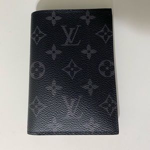 Authentic Louis Vuitton PASSPORT COVER in eclipse